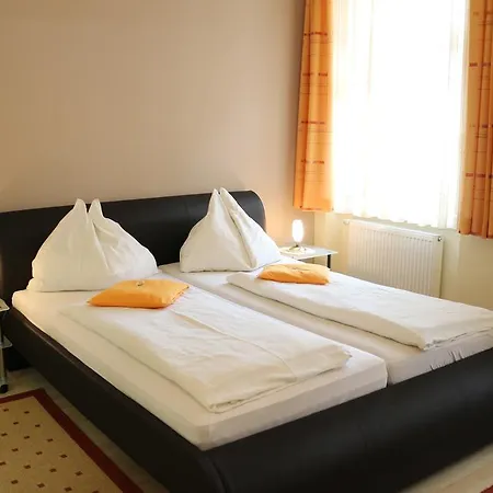 Casa de hóspedes Lang 3*