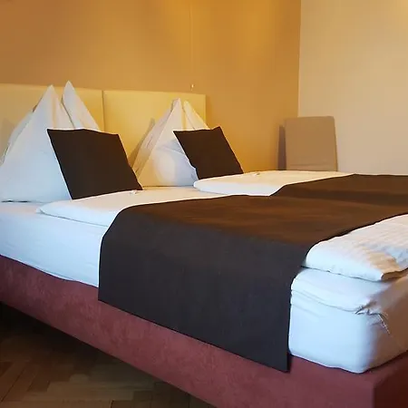 Lang Guest house